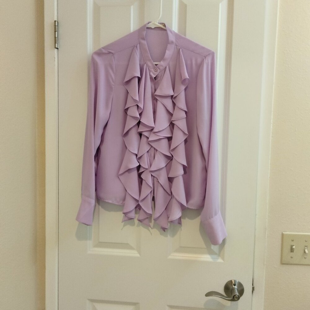 Blouse perfect with sport jacket - lavender color - Size S